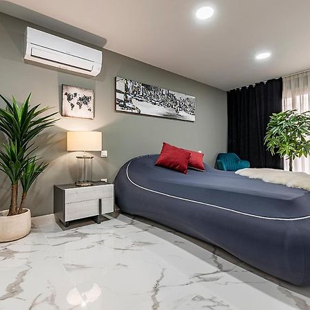 Luxury Casa Con Piscina, Wifi, 150M Dal Mare Lejlighed Miami Playa Eksteriør billede