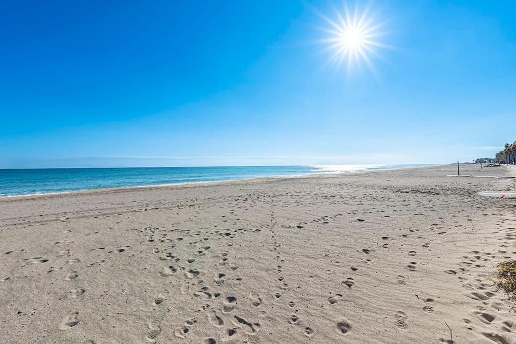 Luxury Casa Con Piscina, Wifi, 150M Dal Mare Lejlighed Miami Playa Eksteriør billede