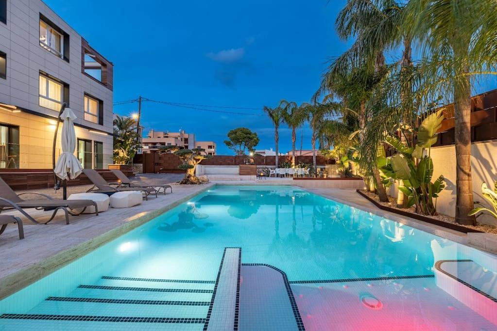 Luxury Casa Con Piscina, Wifi, 150M Dal Mare Lejlighed Miami Playa Eksteriør billede
