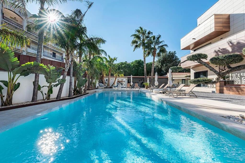 Luxury Casa Con Piscina, Wifi, 150M Dal Mare Lejlighed Miami Playa Eksteriør billede