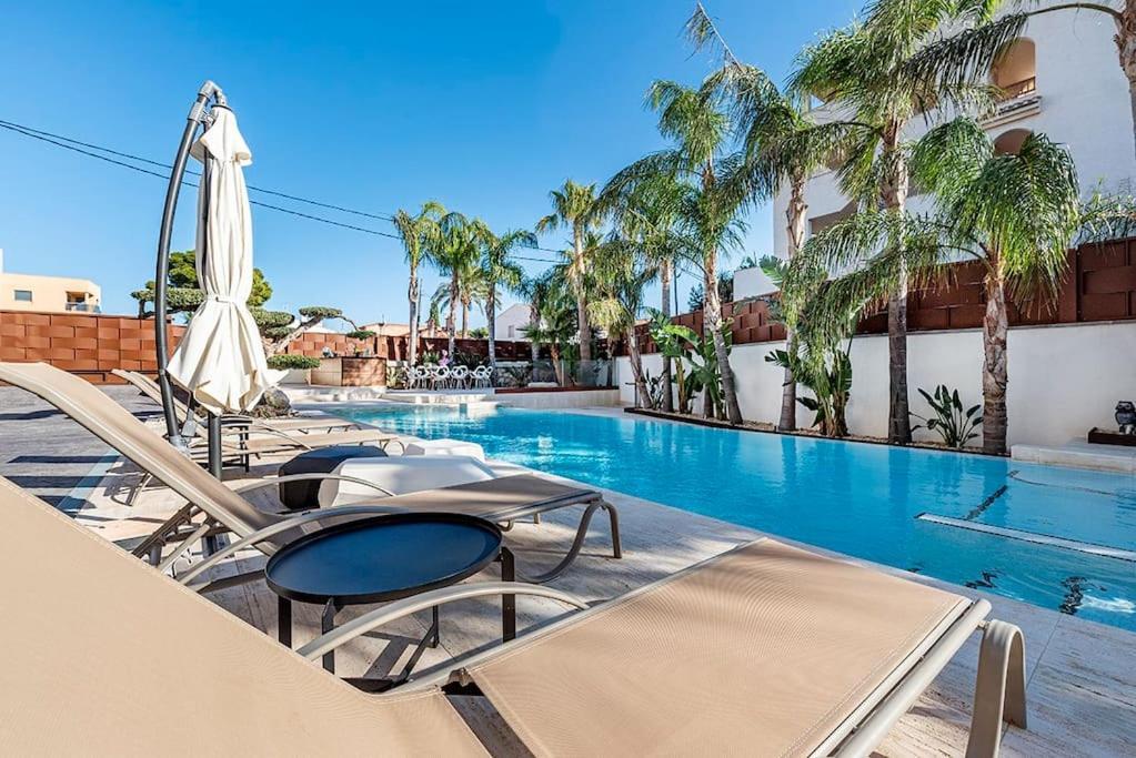 Luxury Casa Con Piscina, Wifi, 150M Dal Mare Lejlighed Miami Playa Eksteriør billede