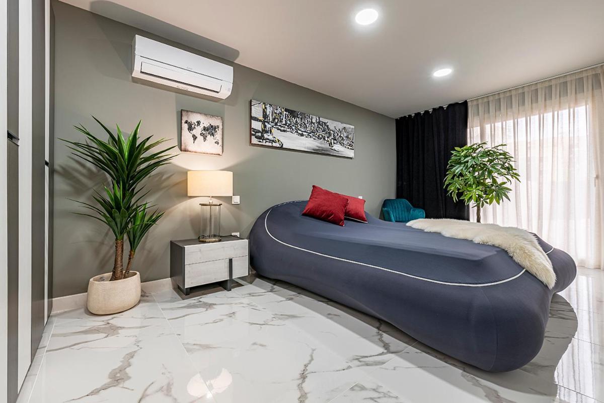 Luxury Casa Con Piscina, Wifi, 150M Dal Mare Lejlighed Miami Playa Eksteriør billede